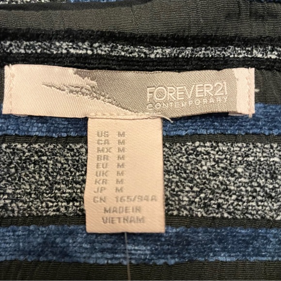 NWT Forever 21 Striped Structured Midi Dress. Size M - Picture 6 of 10